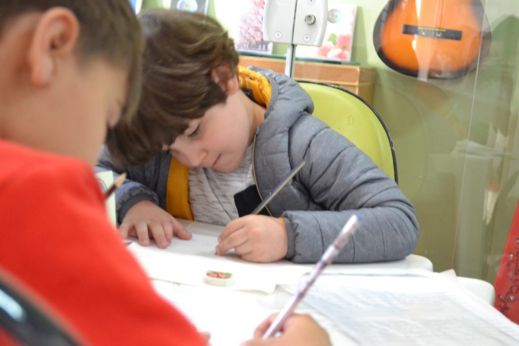 Aprenda a conciliar um projeto de letramento com o seu plano de aula